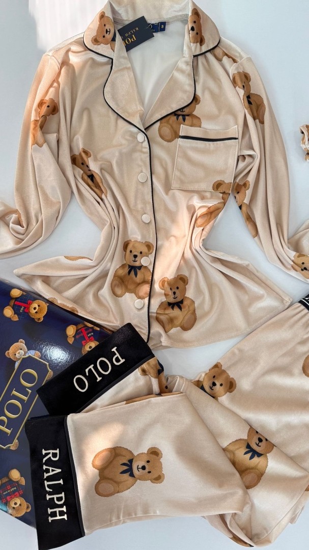 Ayıcık Desen Krem Kadife Pijama Takımı
