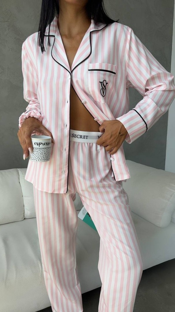 Özel Seri Pembe Çizgili Pamuklu Pijama Takımı