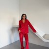 Kırmızı Çizgili Kadife Pijama Takımı – Özel Seri