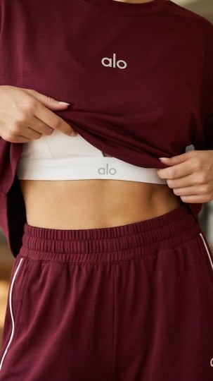Bordo Eşofman, Crop T-Shirt & Büstiyer Takım