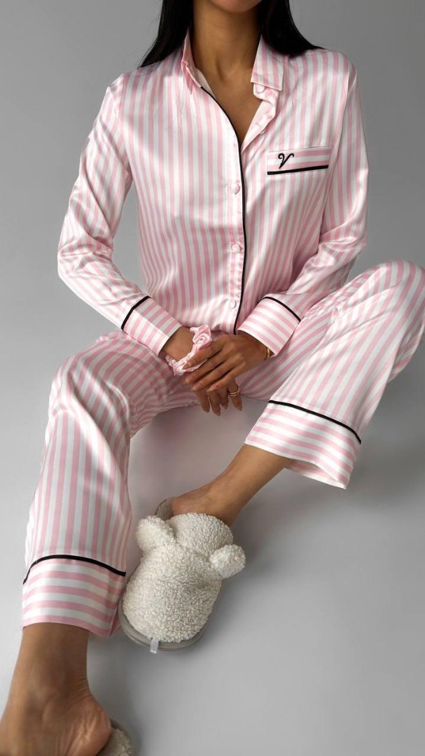 Gömlek Yaka Pembe Çizgili Armani İpek Saten Pijama Takımı
