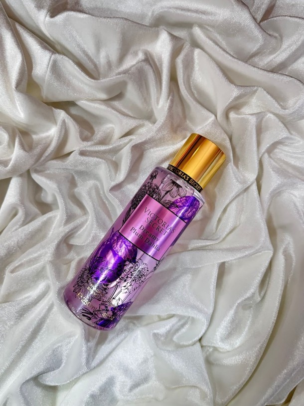 18-Vs Vücut Sprey Dreamy Plum Dahlia