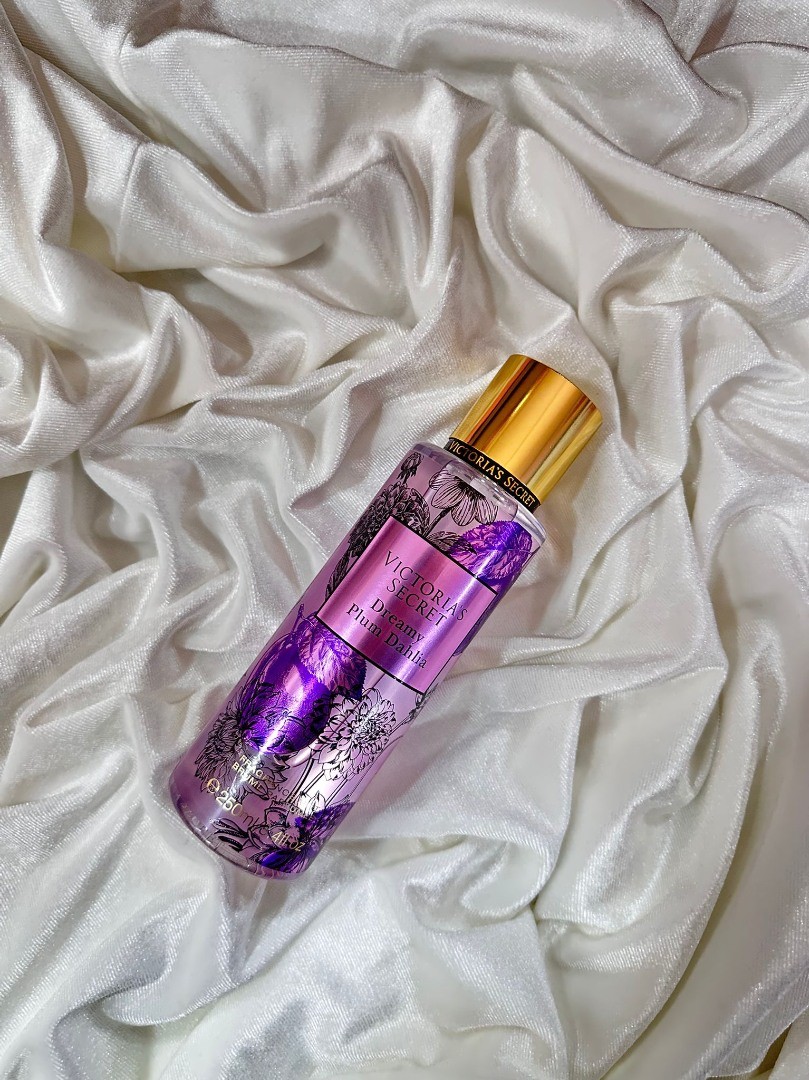 VS VÜCUT SPREY DREAMY PLUM DAHLİA