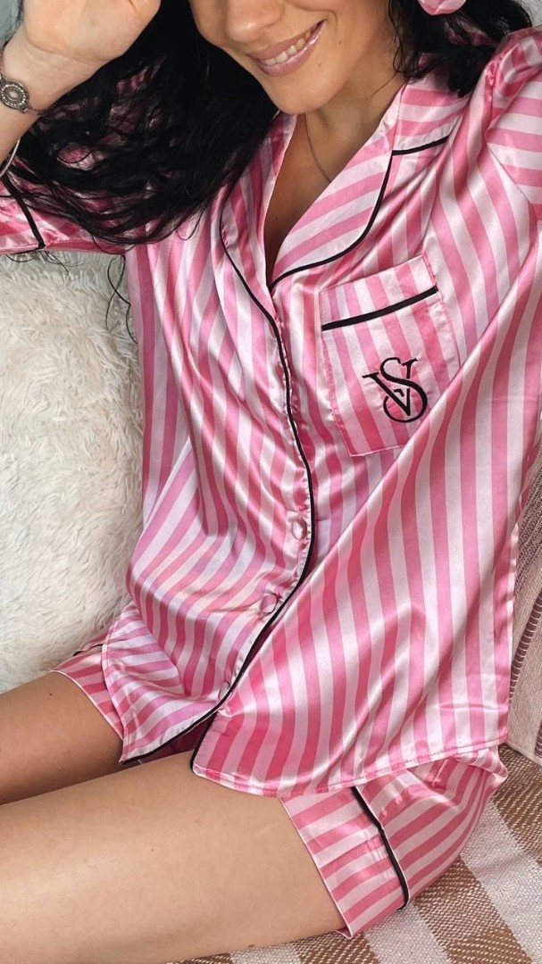 Pembe Çizgili Şortlu İpek Saten Takım