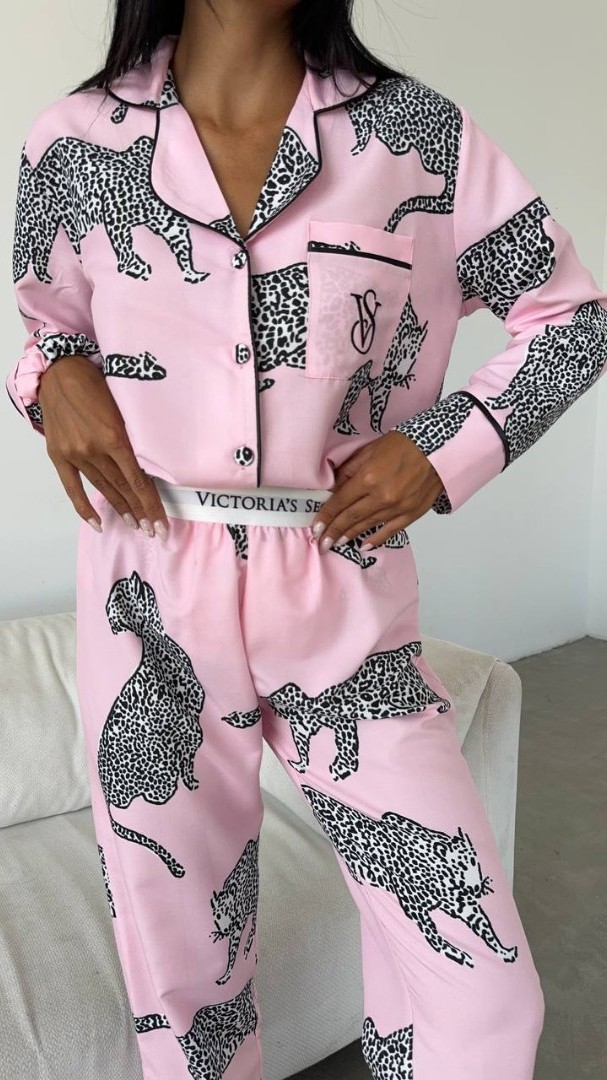 Pembe Leopar Desenli Pamuklu Kadın Pijama Takımı