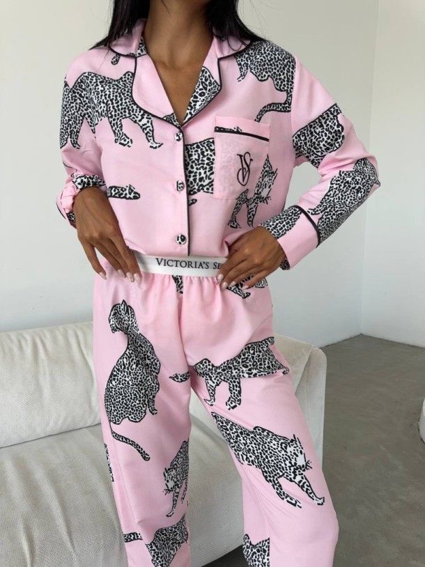 Pembe Leopar Desenli Pamuklu Kadın Pijama Takımı 