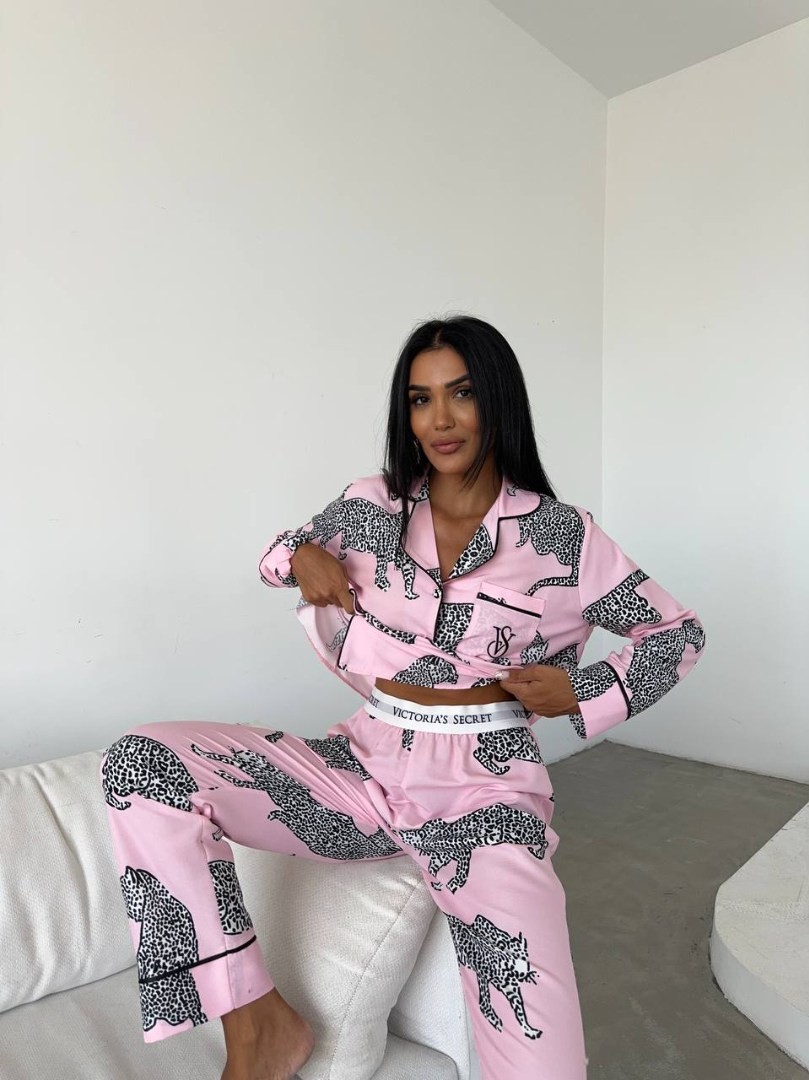 Pembe Leopar Desenli Pamuklu Kadın Pijama Takımı