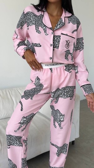 Pembe Leopar Desenli Pamuklu Kadın Pijama Takımı 