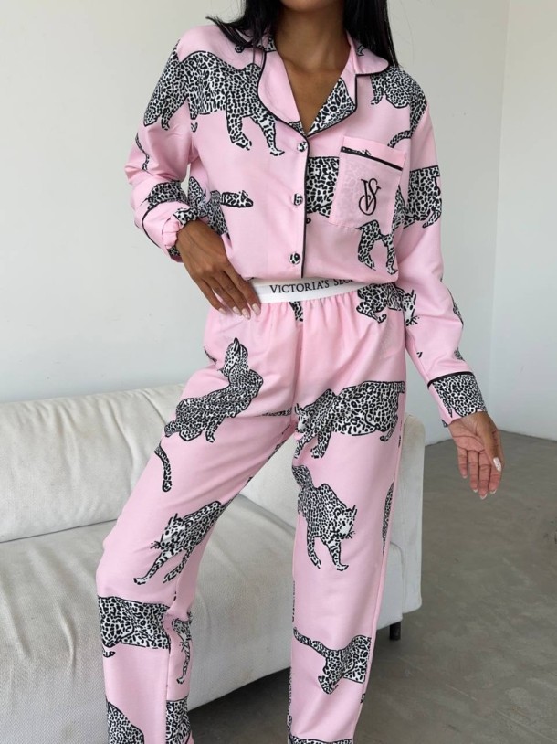 Pembe Leopar Desenli Pamuklu Kadın Pijama Takımı 