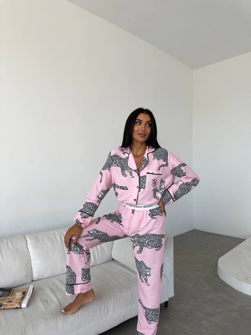 Pembe Leopar Desenli Pamuklu Kadın Pijama Takımı