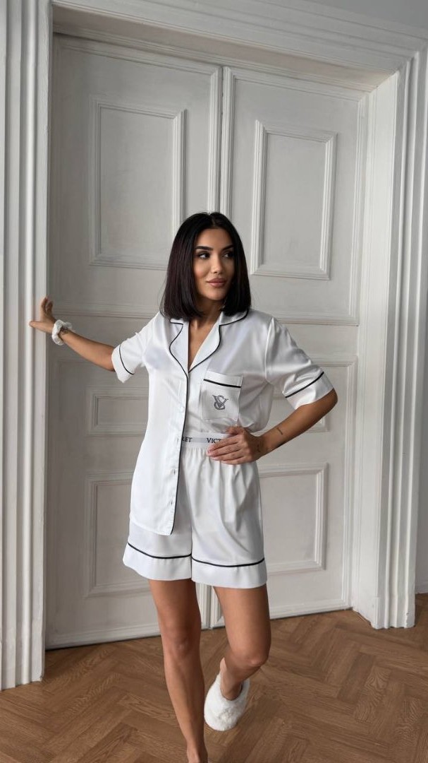 Beyaz Bel Lastik Armani İpek Saten Şort Takım