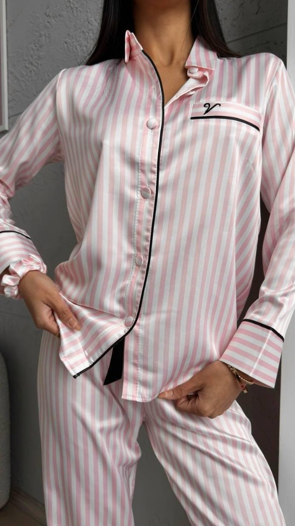 Gömlek Yaka Pembe Çizgili Armani İpek Saten Pijama Takımı