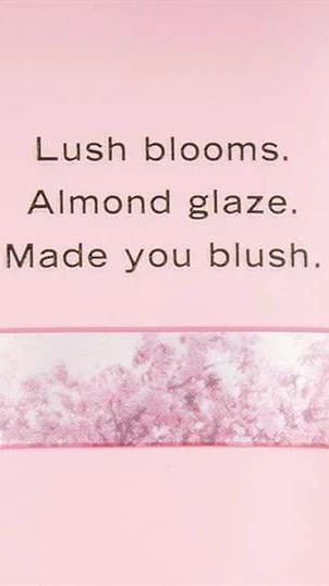 Velvet Petals Vücut Losyonu