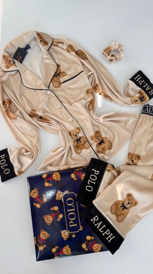 Ayıcık Desen Krem Kadife Pijama Takımı