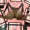Leopar Desenli Taşlı Süten Takımı 