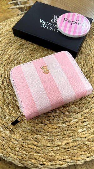 Pembe Çizgili Kare Cüzdan 