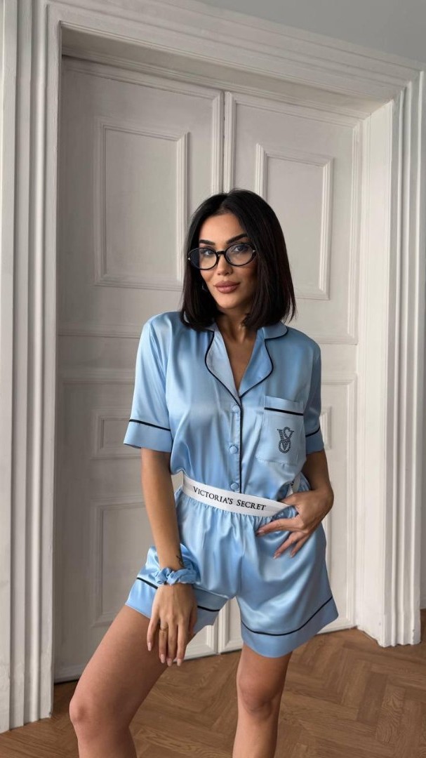 İpek Saten Bel Lastik Taş Nakış Bebe Mavi Şort Takım