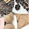 Leoapar Desenli Gömlek Yaka Pijama Takımı&Bej Taşlı Sütyen Takımı&Sprey 