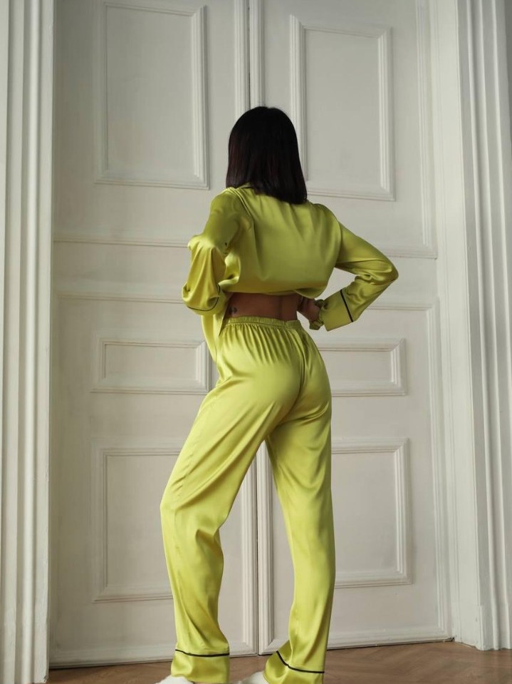 Yağ Yeşili Armani İpek Saten Pijama Takımı