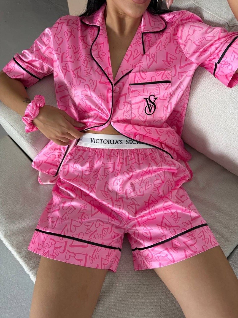 Şeker Pembe Kalp Desen Bel Latik İpek Saten Şort Takım