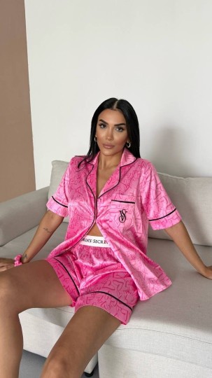 Şeker Pembe Kalp Desen Bel Latik İpek Saten Şort Takım