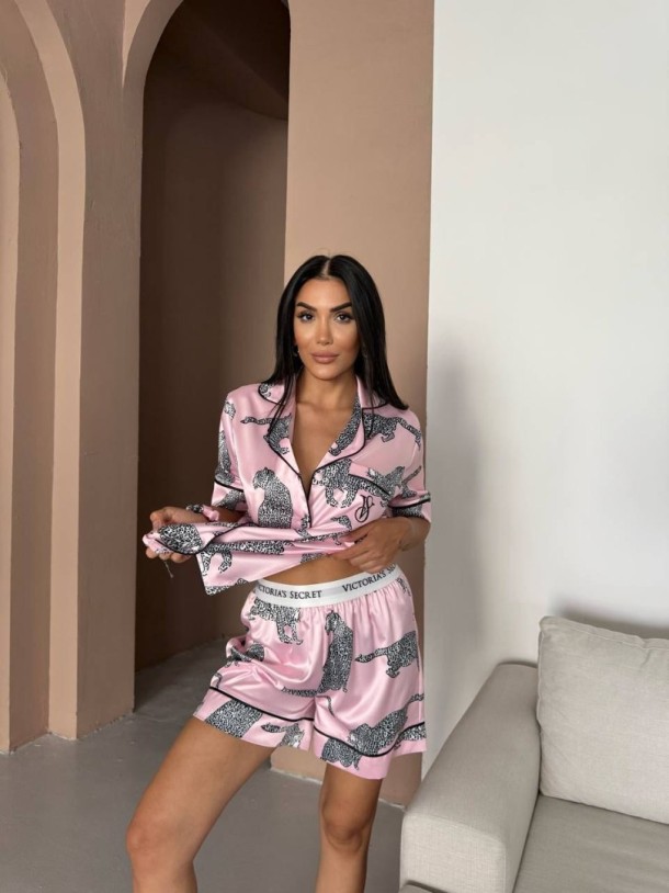 Pembe Kaplan Bel Latik İpek Saten Şort Takım