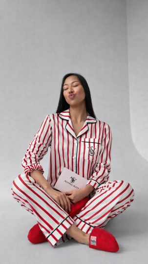 Kırmızı Beyaz Çizgili Armani İpek Saten Pijama Takımı