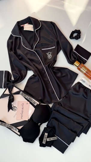 VS İpek Saten Siyah Pijama & Siyah Taşlı Sütyen Seti Kombini